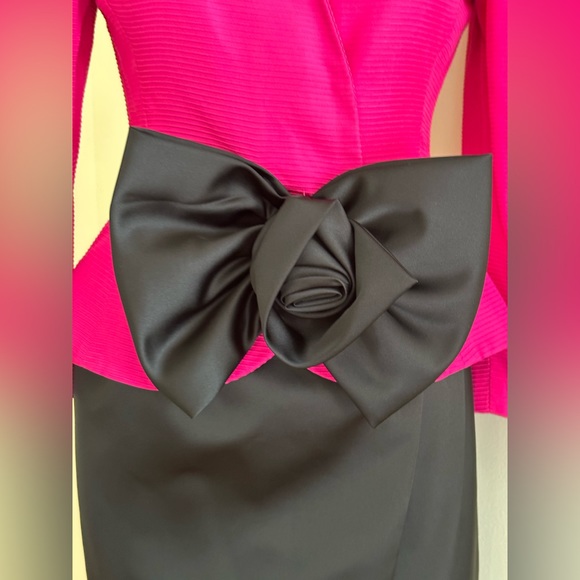 Vintage Black Satin Midi Skirt & Fuchsia Pink W Black Rose Bow Jacket Set NoTag. - Picture 2 of 16